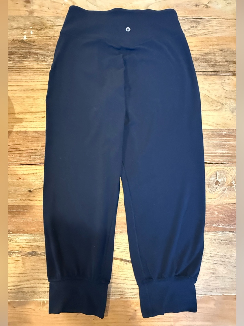 lululemon athletica Women’s navy Jogger Sweatpants